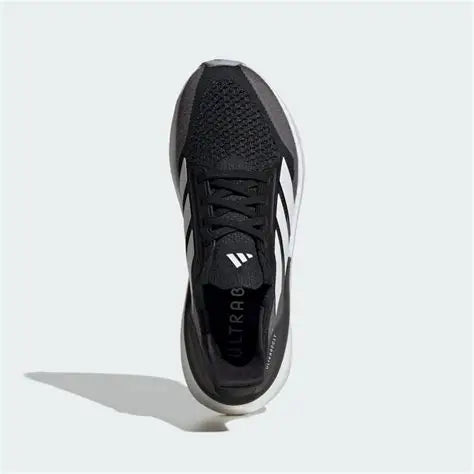 W ULTRABOOST 5X