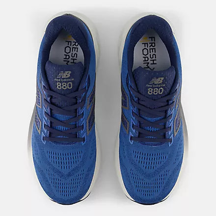 Men's 880 v15