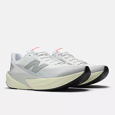 Women's FuelCell Rebel v5